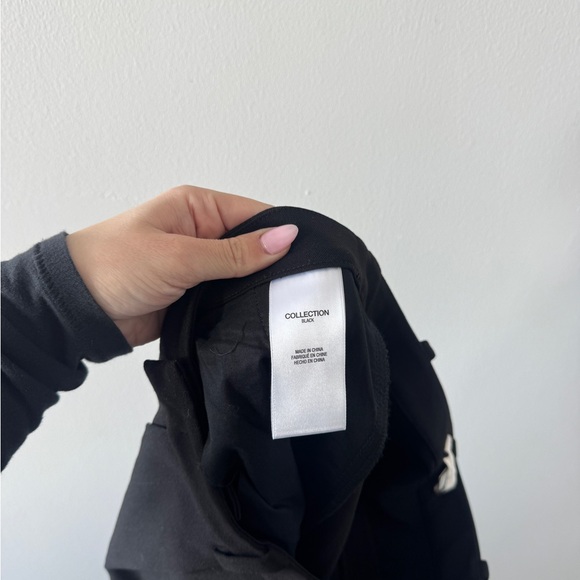 FAVORITE DAUGHTER The Favorite Pants in Black 4 - Picture 10 of 11